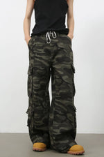 Men's Camouflage Wide Leg Jeans with Cargo Pockets - Farnelli