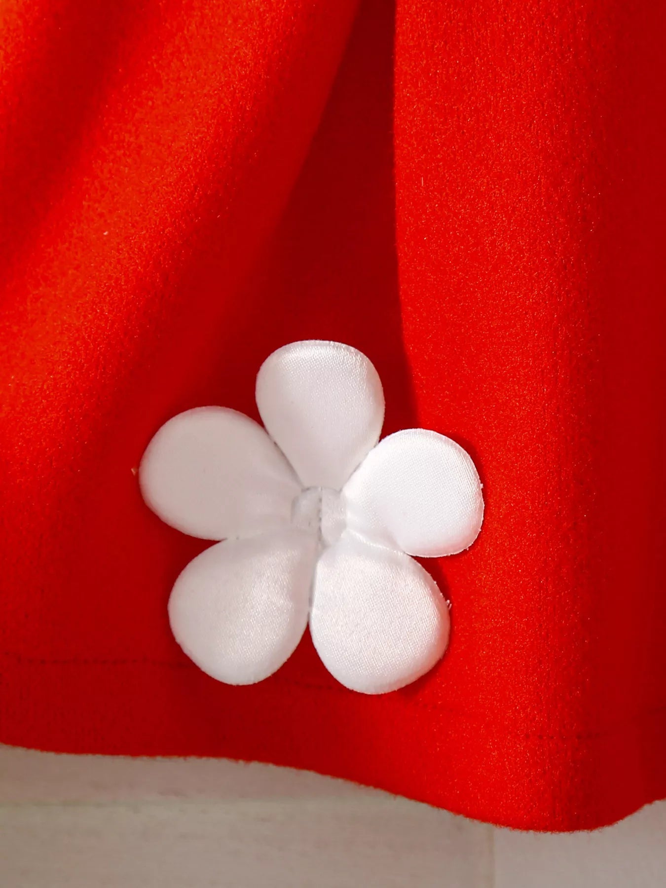 Children's Floral Applique Ribbed Knit Top & Pleated Skirt Set with Hat - Farnelli