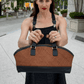 Deux Mains East-West handbag in a structured silhouette with short handles and a spacious horizontal design