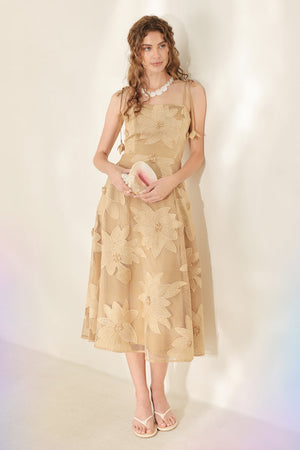 Flying Tomato Sandy Bloom floral woven lace midi dress, lightweight dress with intricate lace details and a flowy silhouette.
