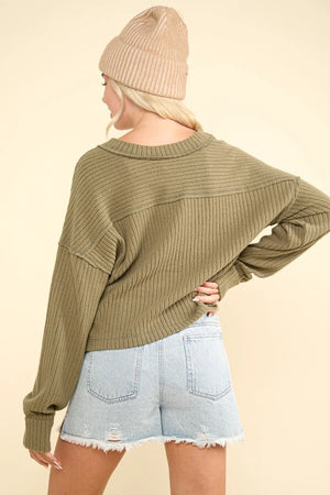 VERY J Exposed Seam V-Neck Ribbed Knit Top - Farnelli