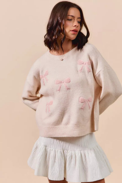 SO ME Embroidered Ribbon Round Neck Sweater - Farnelli