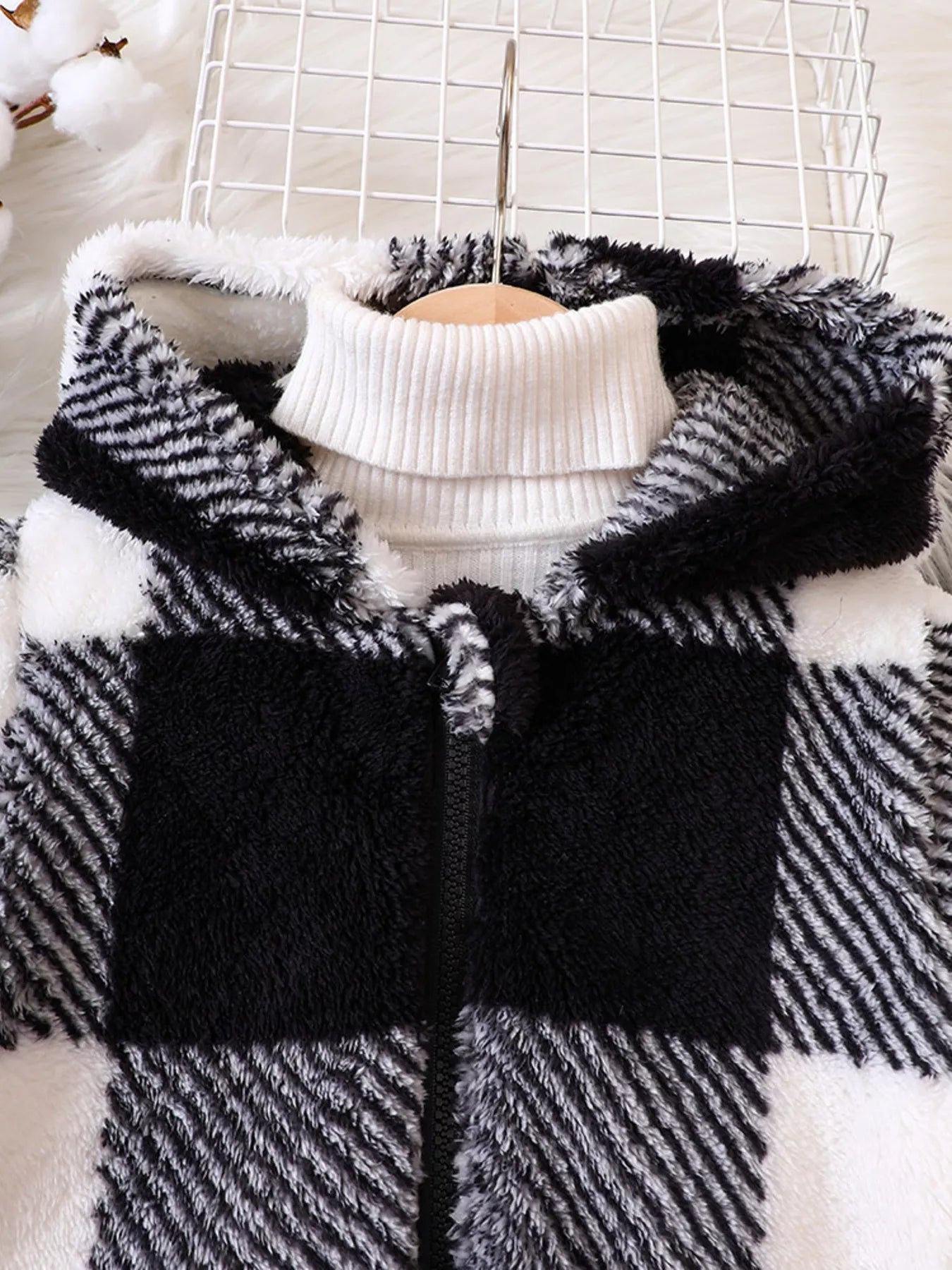 Children's Cozy Plaid Hooded Fleece Jacket - Farnelli