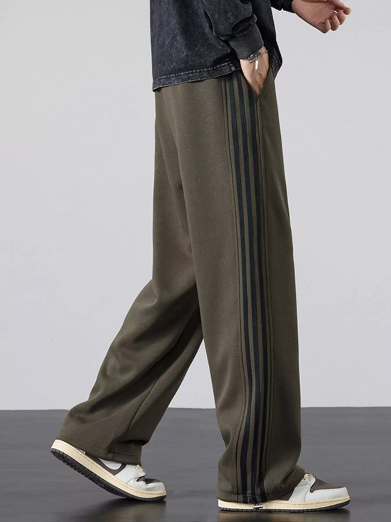 Men's Plus Size Casual Striped Wide Leg Sweatpants - Farnelli