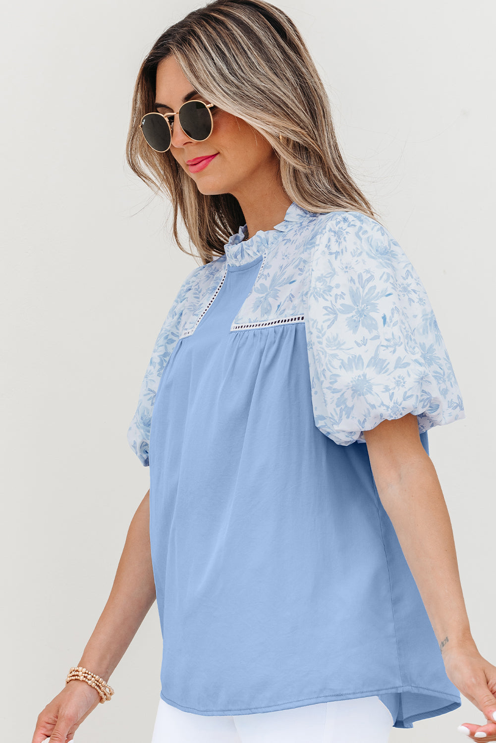Saanvi Lace Floral Puff Sleeve Loose Blouse - Farnelli