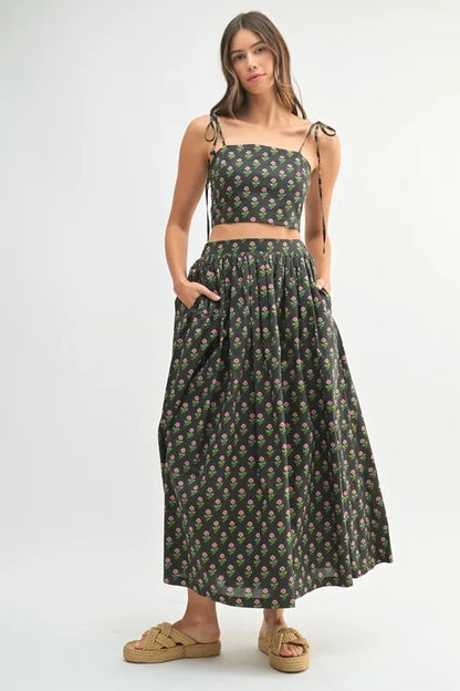 MABLE Floral Crop Top and Skirt Set - Farnelli