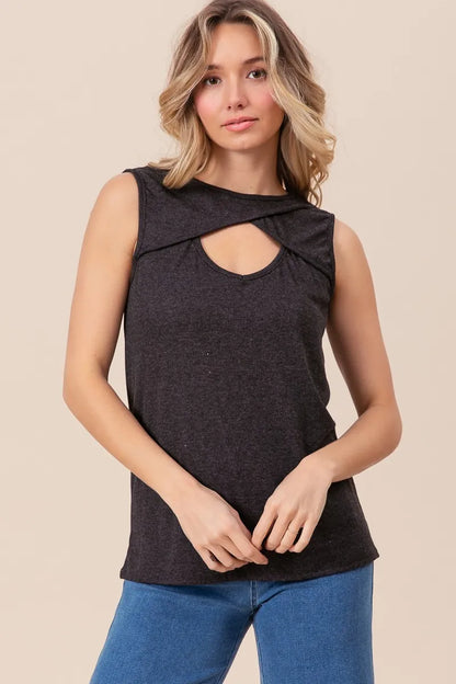 BiBi Baby Rib Knit Front Sut Out Detailed Sleeveless - Farnelli