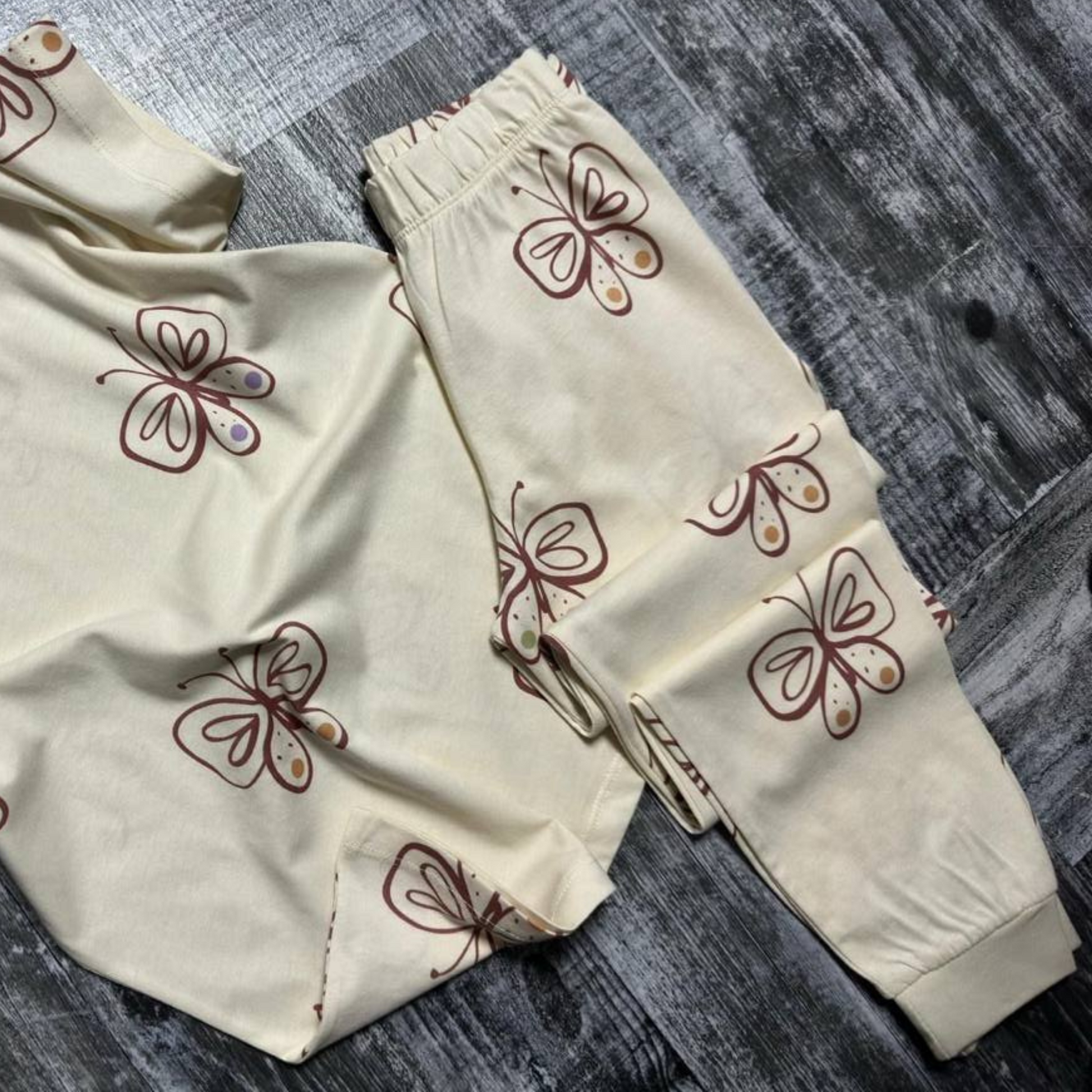 Beauty Butterfly Girls Pyjama Set - Farnelli