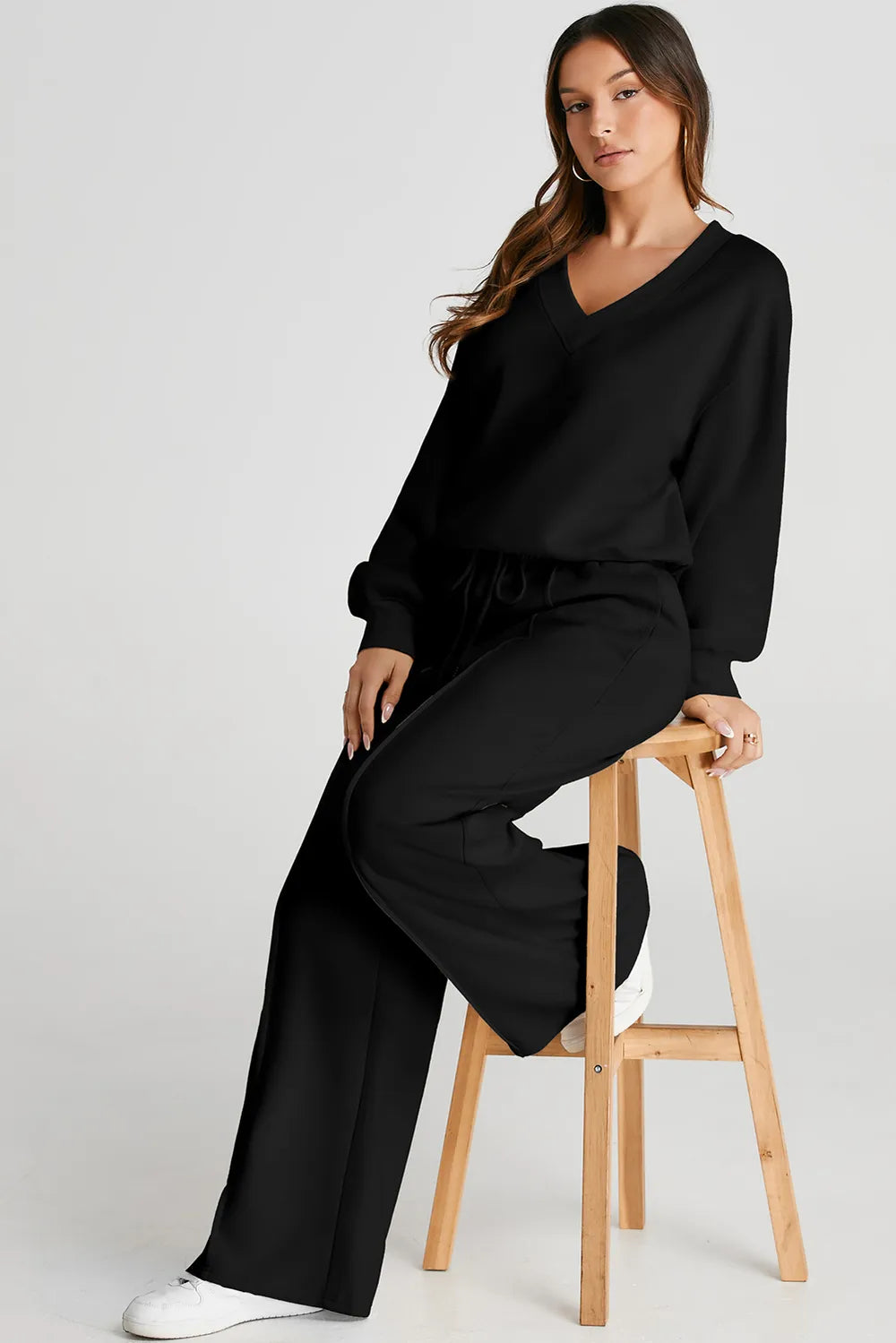 V-Neck Long Sleeve Top and Pants Active Set - Farnelli