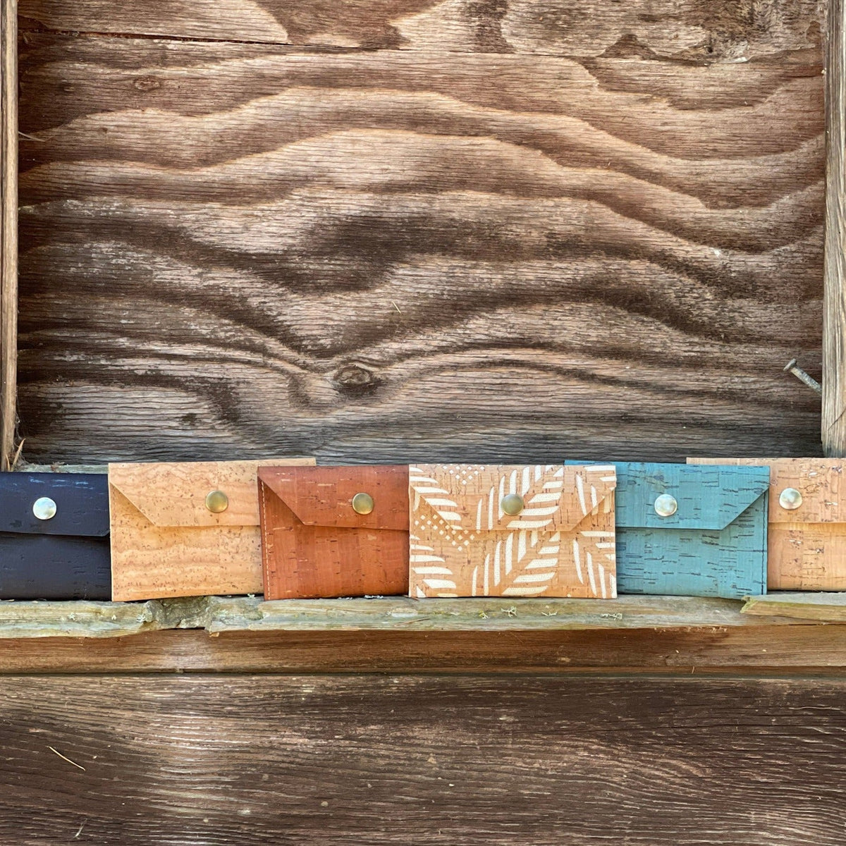 Carry Courage PETITE card wallet in a compact leather design, photographed from the front