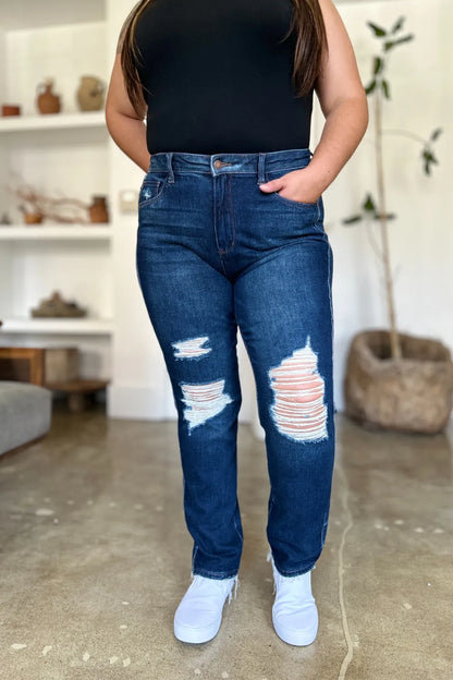 Judy Blue Full Size High Waist Rigid Magic Heavy Destroy Straight Jeans - Farnelli