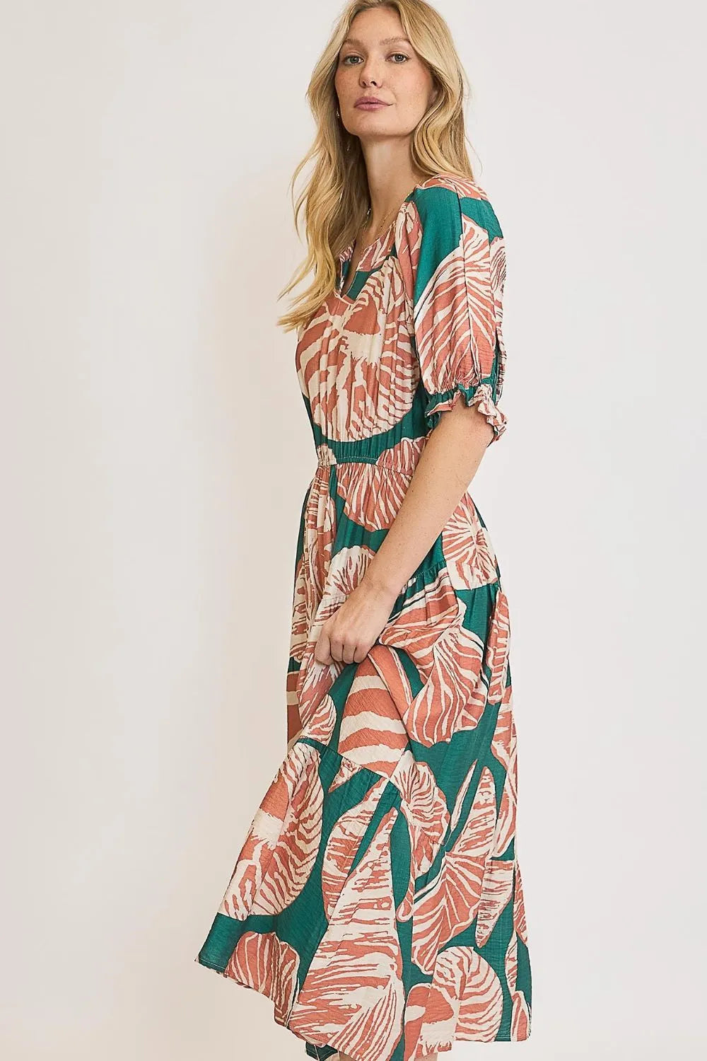 Umgee Full Size Printed Notched Puff Sleeve Midi Dress Plus Size - Farnelli