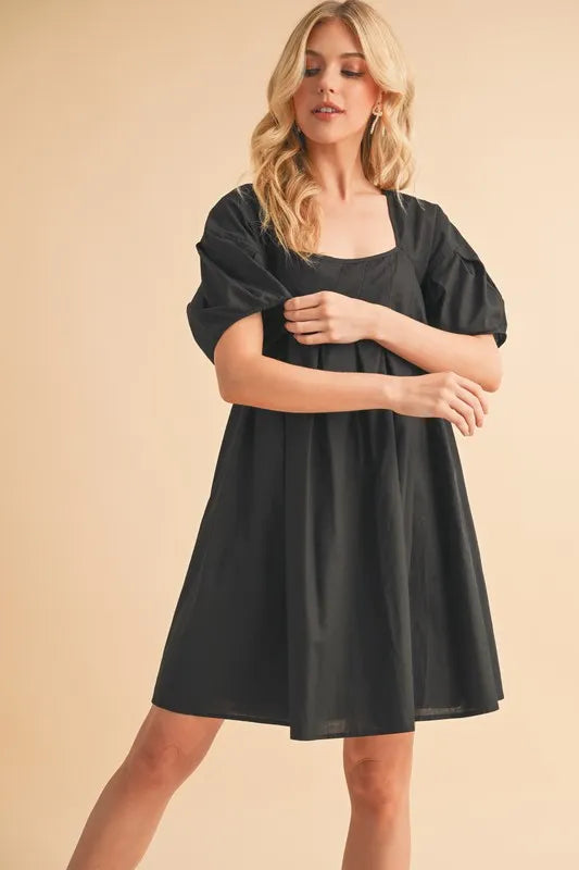 Aemi + Co Square Neck Babydoll Dress with Pockets - Farnelli