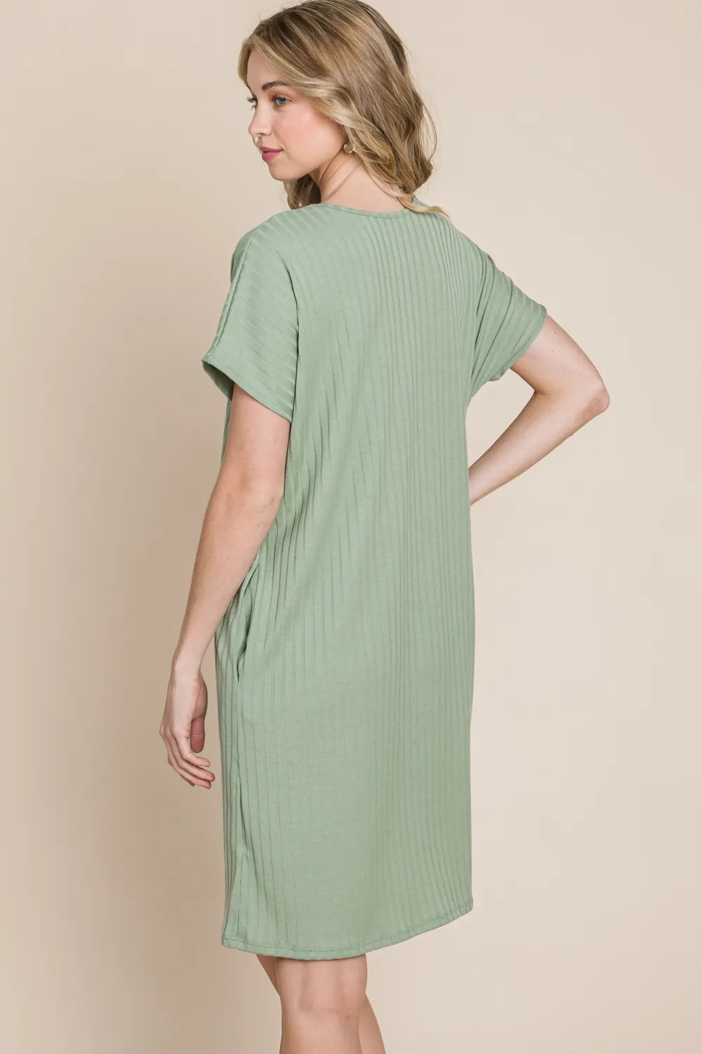 BOMBOM Ribbed Round Neck Short Sleeve Dress - Farnelli