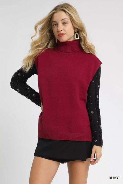Umgee High-Low Turtleneck Sleeveless Sweater Top - Farnelli