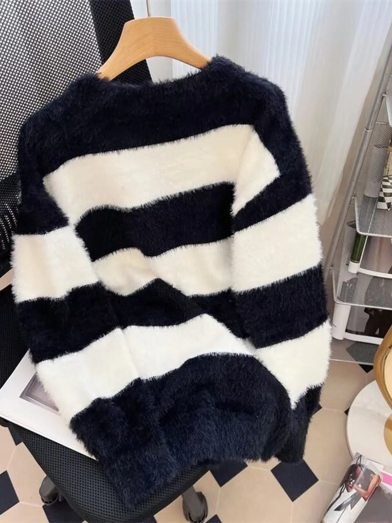 Men's Plus Size Striped Fuzzy Knit Pullover Sweater - Farnelli