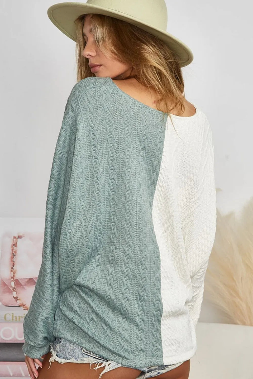 BiBi Twist Front Contrast Cable Knit Top - Farnelli