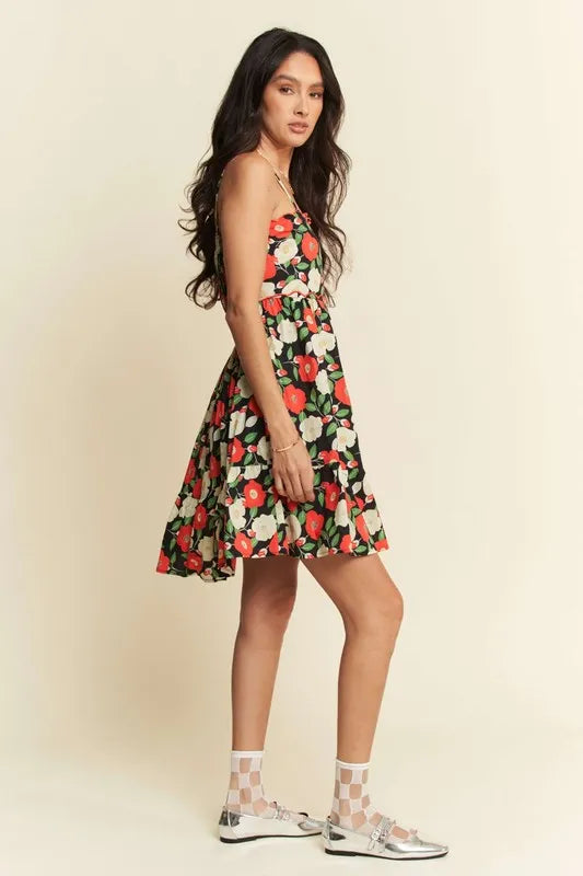 Davi & Dani Floral Scalloped Cutout Back Mini Dress - Farnelli