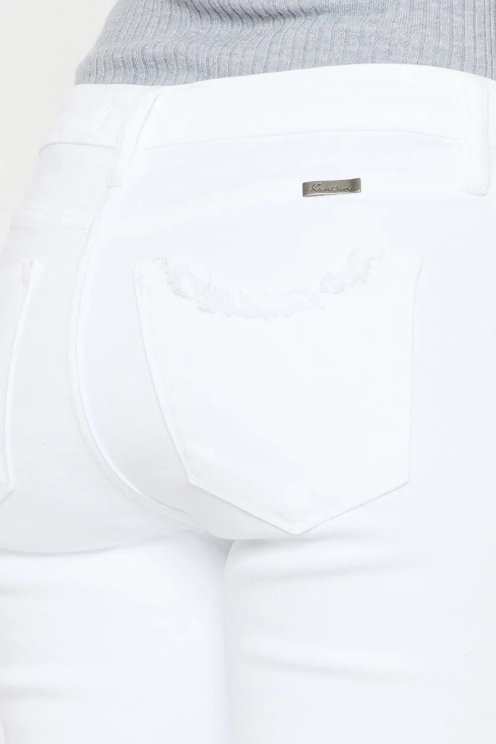 683b2a46-84ac-468a-86c7-6d1ce1bb3fe0-Max