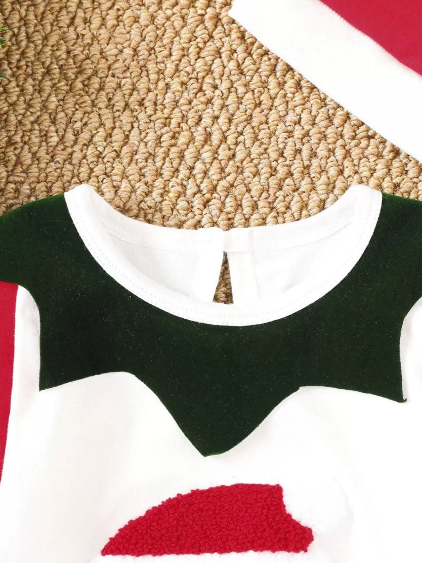 Children's 2-Piece Christmas-Themed Set with Jumpsuit and Santa Claus Hat - Farnelli