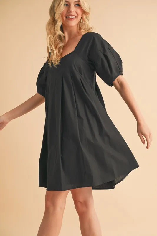 Aemi + Co Square Neck Babydoll Dress with Pockets - Farnelli