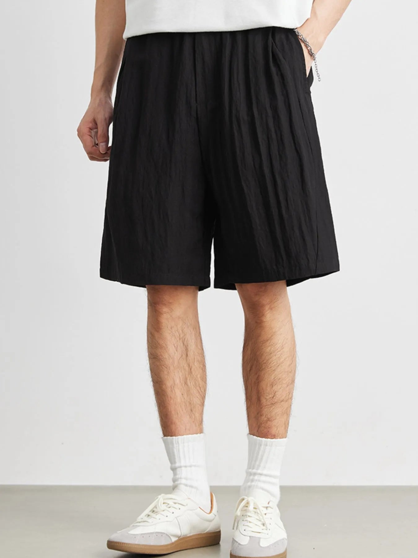 Men's Ruched Shorts with Pockets - Farnelli