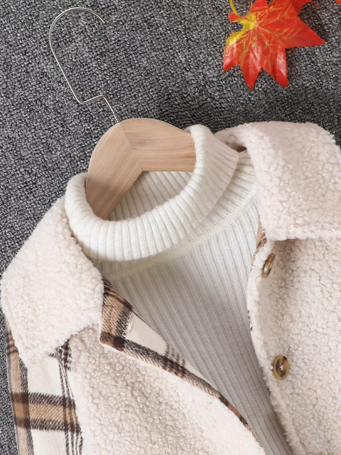 Children's Cozy Plaid Sleeve Fleece Jacket - Farnelli