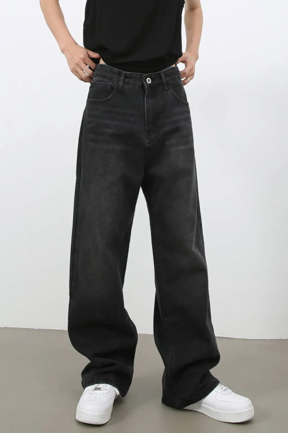 Men's Wide Leg Jeans with Pockets - Farnelli
