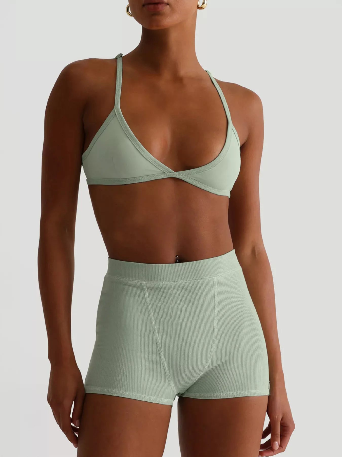 Seamless Bra and High Waist Shorts Active Set - Farnelli