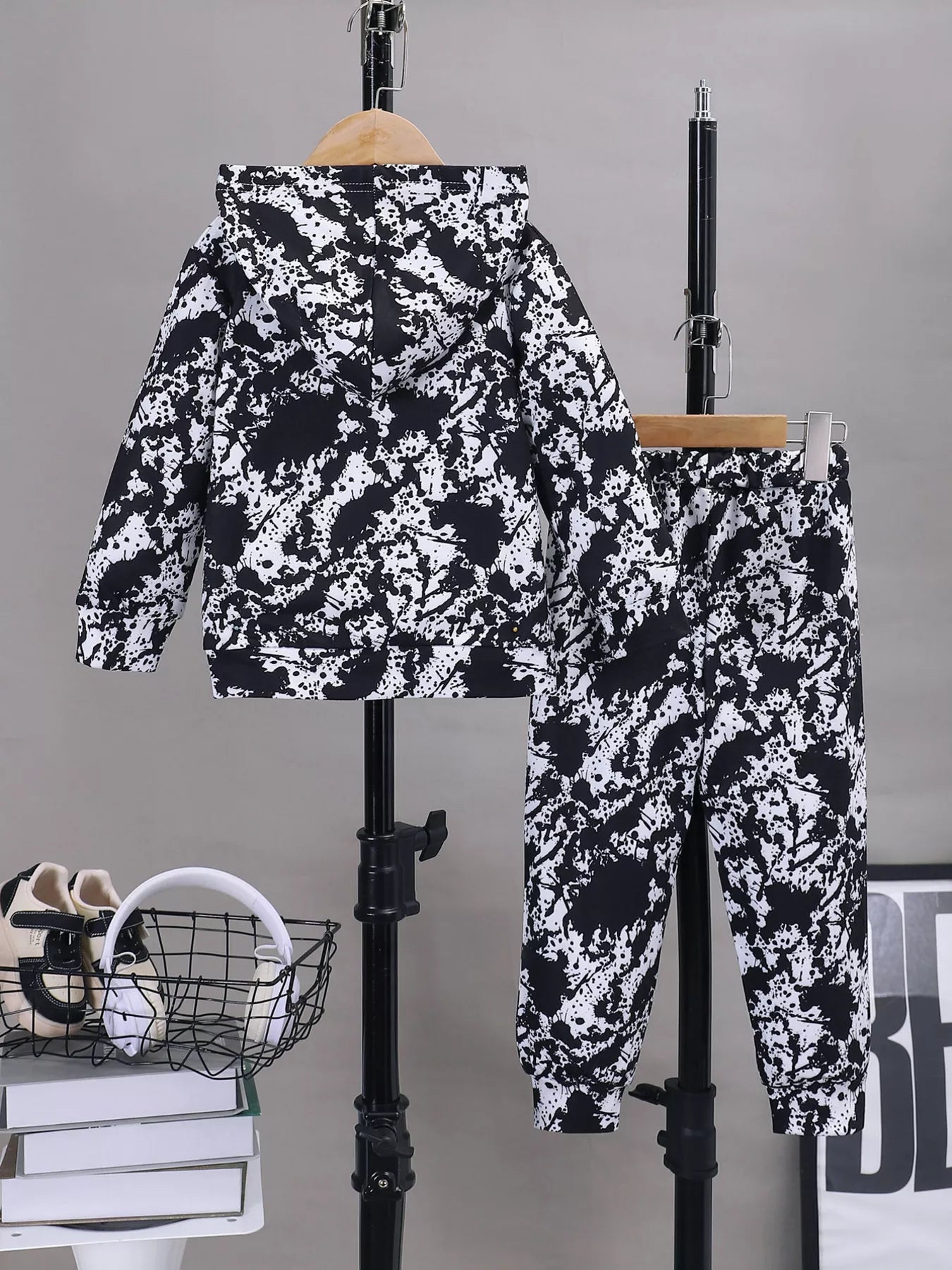 Children's Cool Bear Hoodie and Pants Set - Farnelli