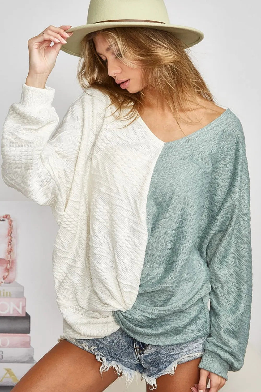 BiBi Twist Front Contrast Cable Knit Top - Farnelli