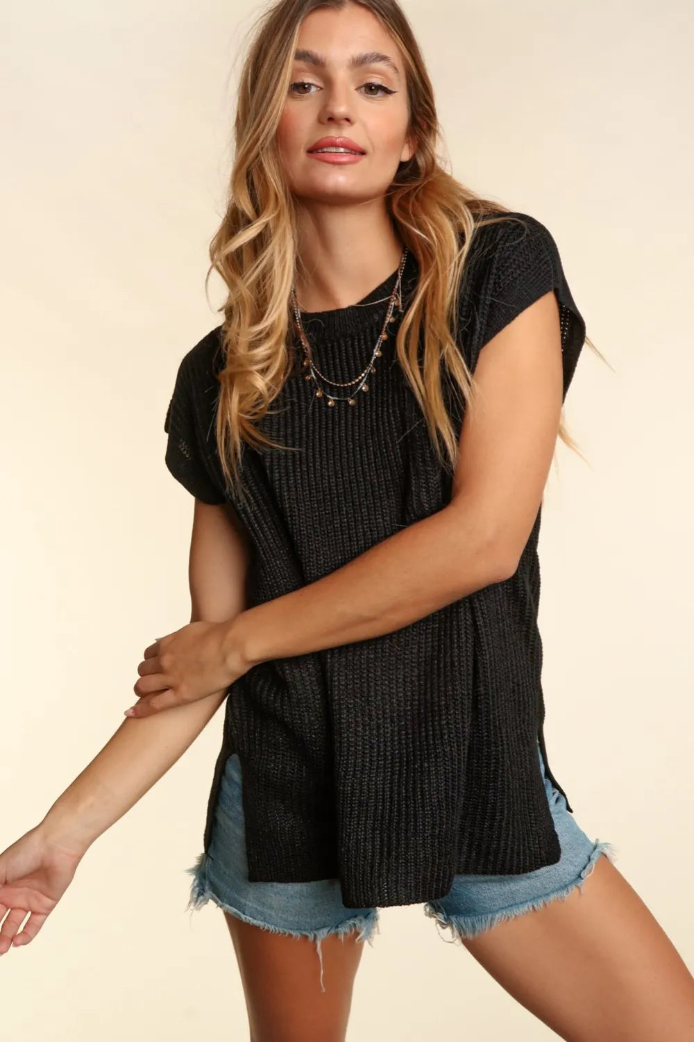 Haptics Pocketed Round Neck Cap Sleeve Knit Top - Farnelli
