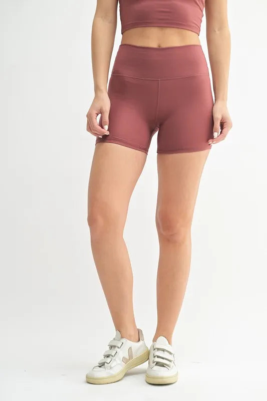 MONO B Venice Cloud Light Contour Biker Shorts - Farnelli
