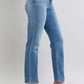 Judy Blue Full Size Run Vintage Wash Thermal Straight Jeans - Farnelli