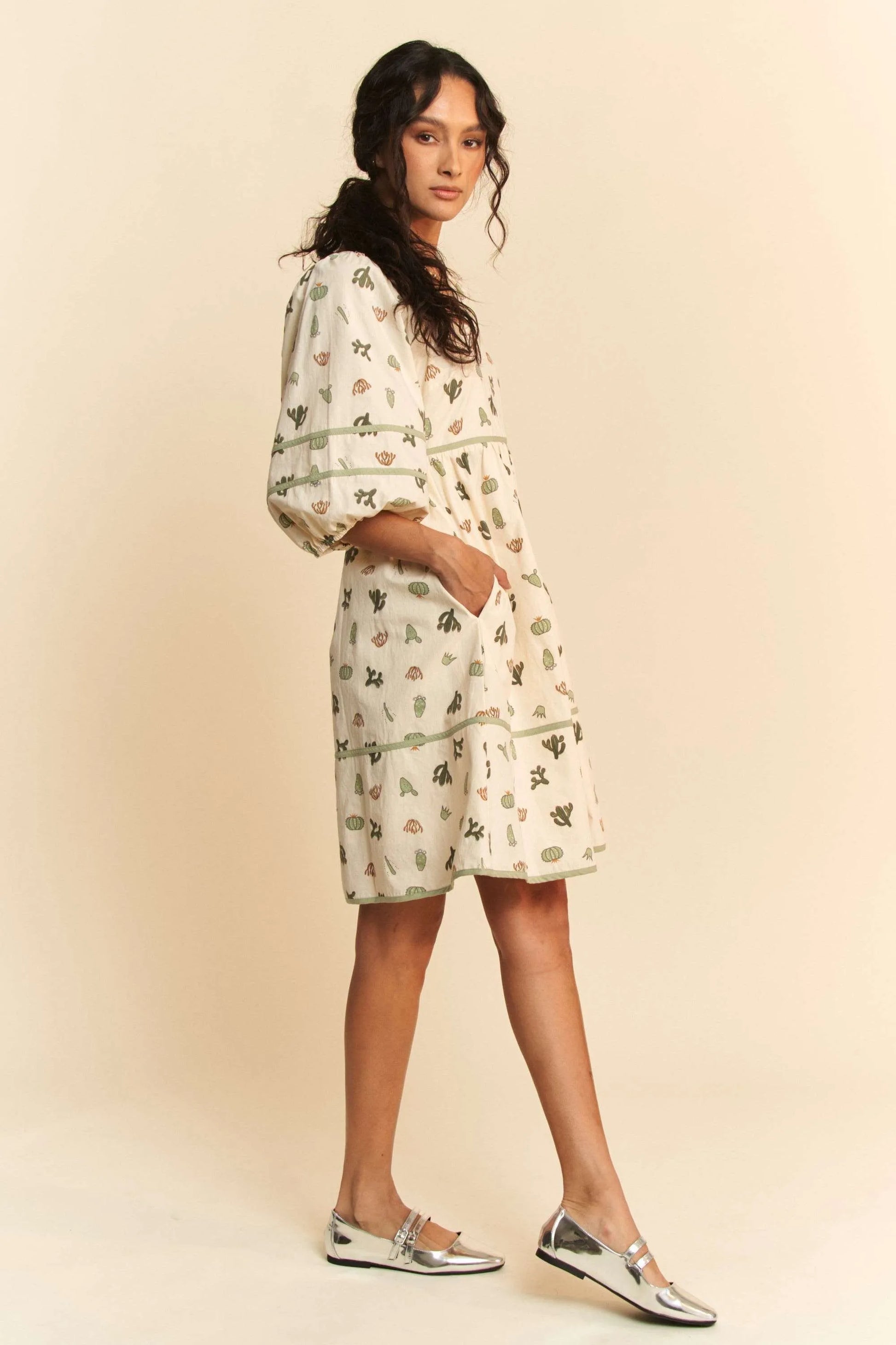 Davi & Dani Cactus Printed Poplin Contrast Piping Mini Dress - Farnelli
