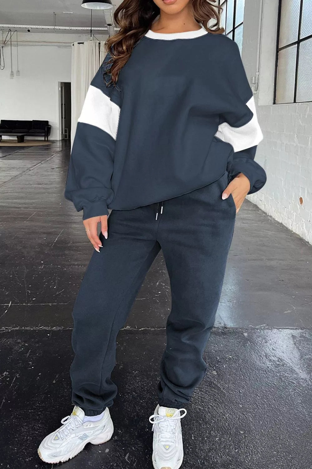 Drop Shoulder Loose Sweatshirt and Joggers Active Set - Farnelli