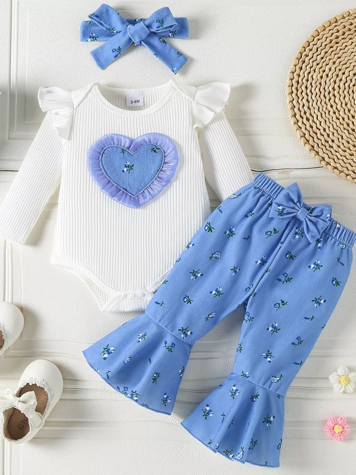 Children's Ruffled Bodysuit and Floral Pants Outfit Set with Headband - Farnelli