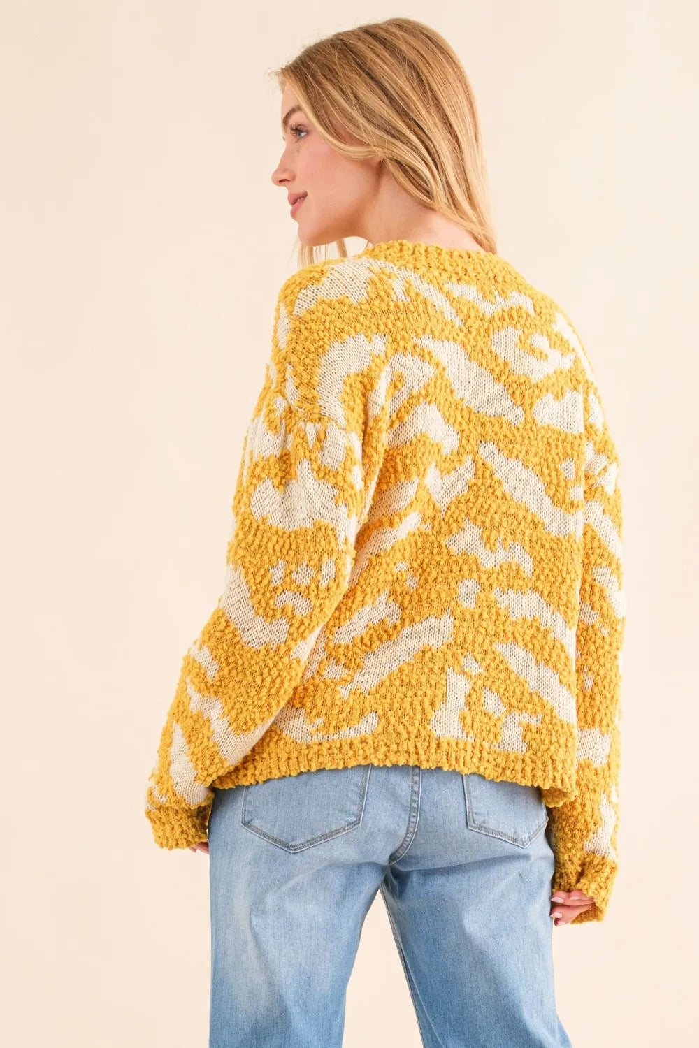 And The Why Full Size Textured Pattern Contrast Sweater - Farnelli