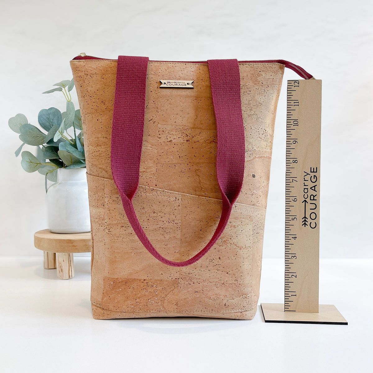 Carry Courage ENTHUSIAST insulated cooler in natural color with durable structured design