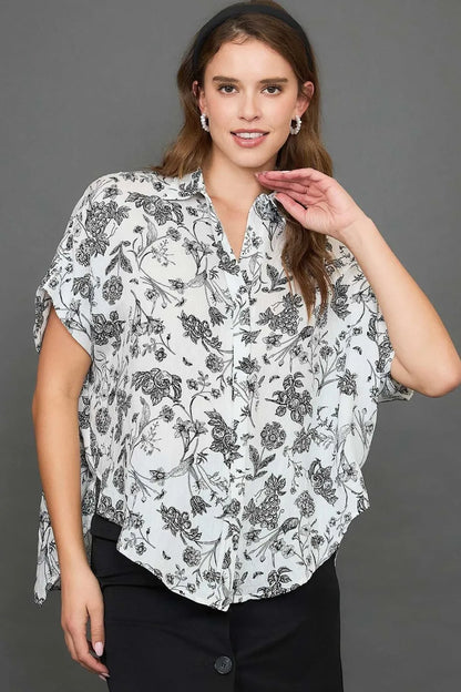 Umgee Full Size Two Tone Floral Print Top Plus Size - Farnelli