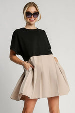 Umgee Full Size Round Neck Pleated Dress with Side Pockets Plus Size - Farnelli