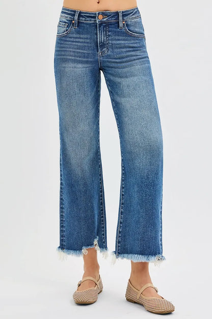 RISEN Full Size Mid Rise Crop Straight Jeans Plus Size - Farnelli