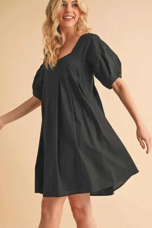 Aemi + Co Square Neck Babydoll Dress with Pockets - Farnelli