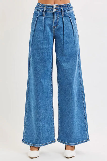 RISEN Full Size Mid Rise Fit Wide Leg with Pleated Detail Jeans Plus Size - Farnelli