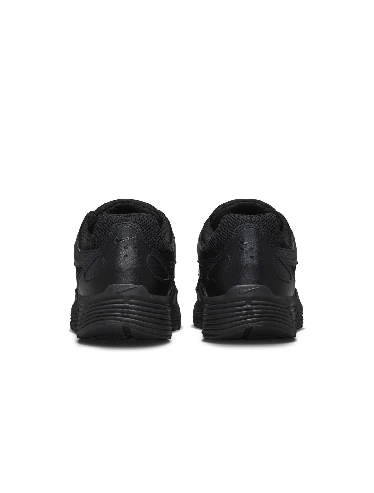 Nike men’s P-6000 black sneakers by Denim Exchange