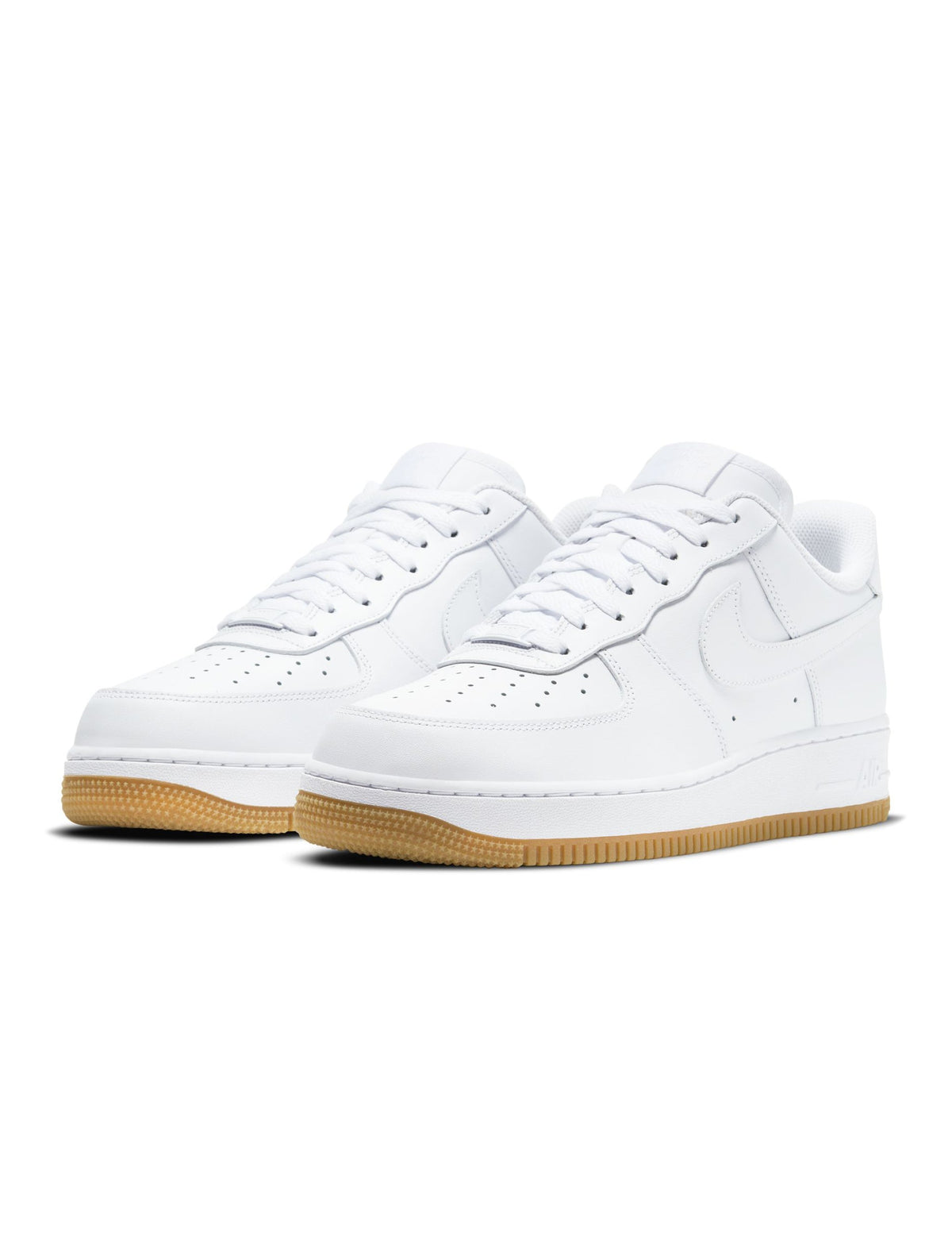 Nike men’s Air Force 1 ’07 white and gum sneakers with classic low-top design