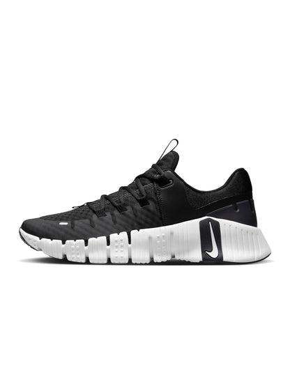 Nike men's Free Metcon 5 black and white training shoes from Denim Exchange