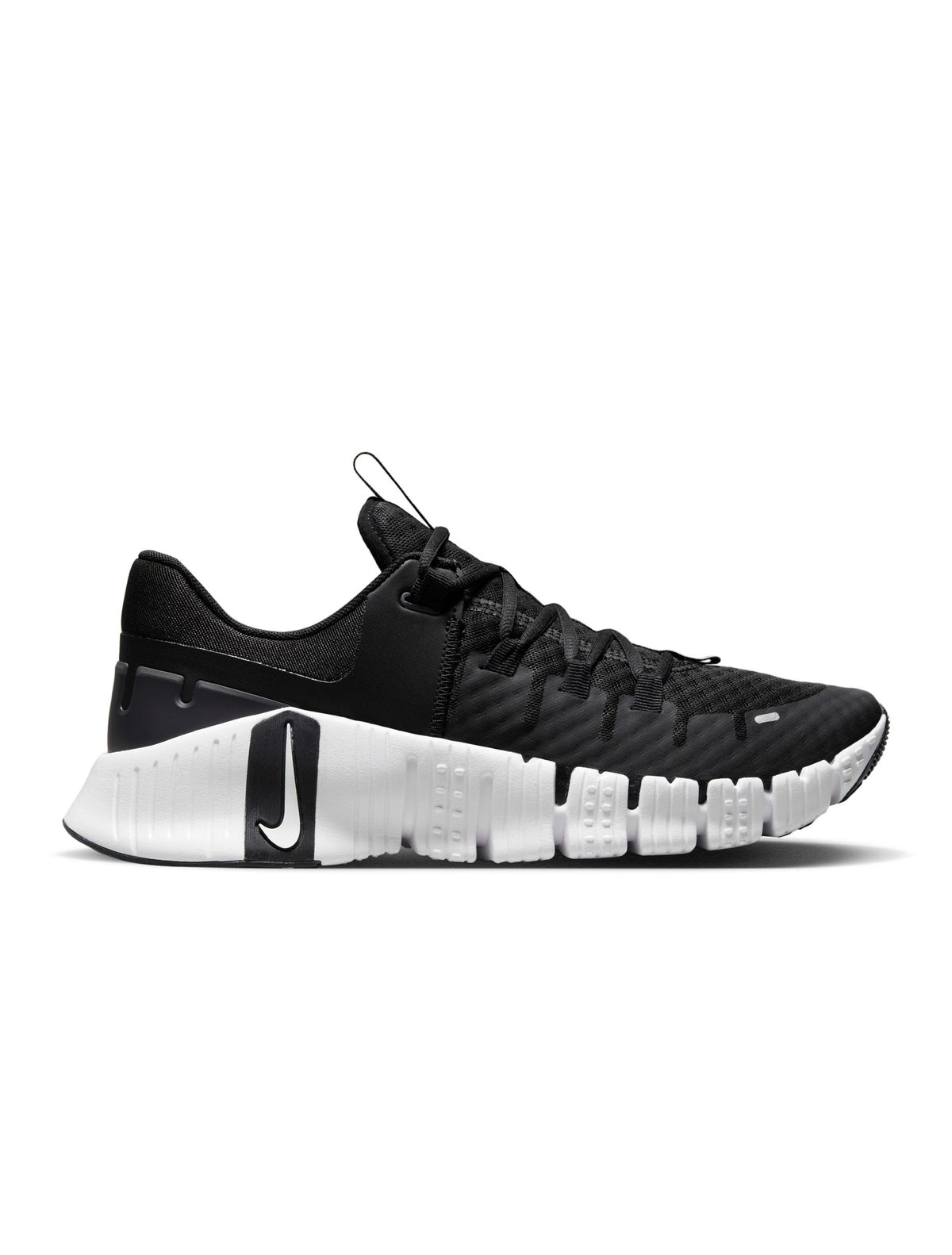 Nike men's Free Metcon 5 black and white training shoes by Denim Exchange