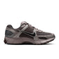 Nike men's Zoom Vomero 5 running shoes in college grey, featuring breathable mesh and cushioned sole for comfort and support