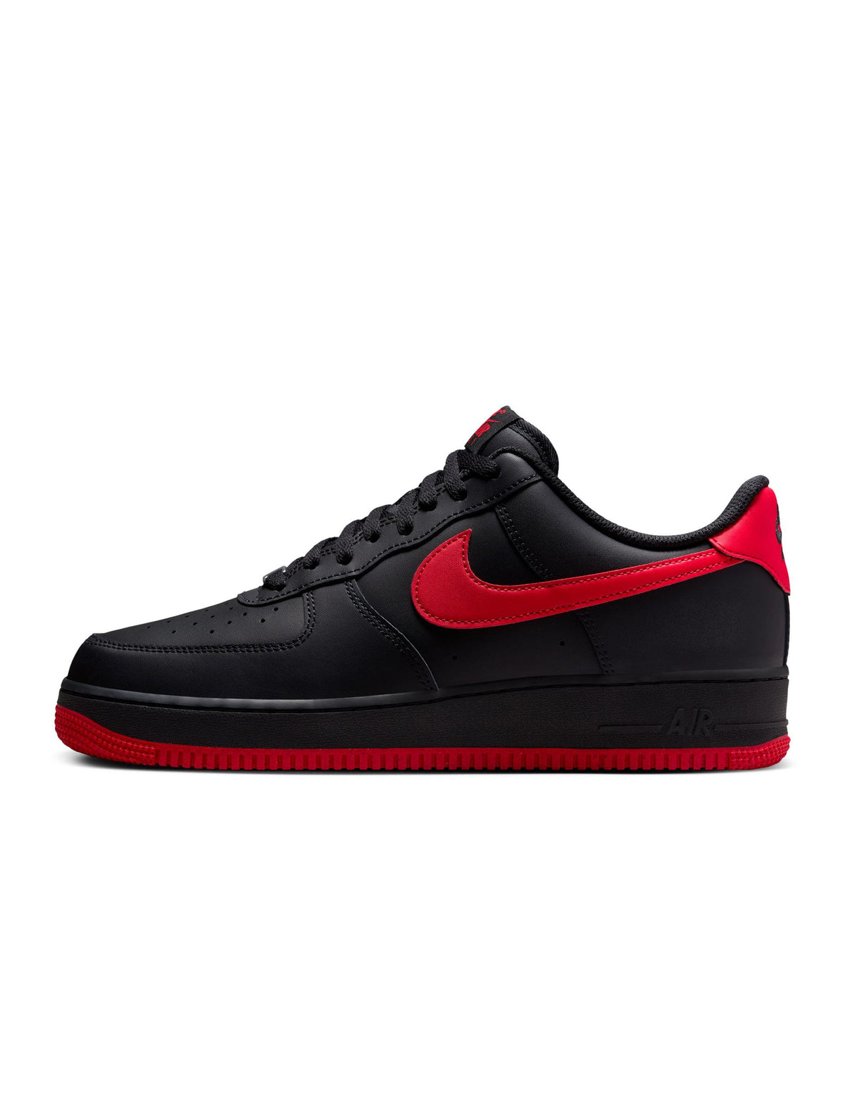 Nike men's Air Force 1 '07 sneakers in black with University Red accents